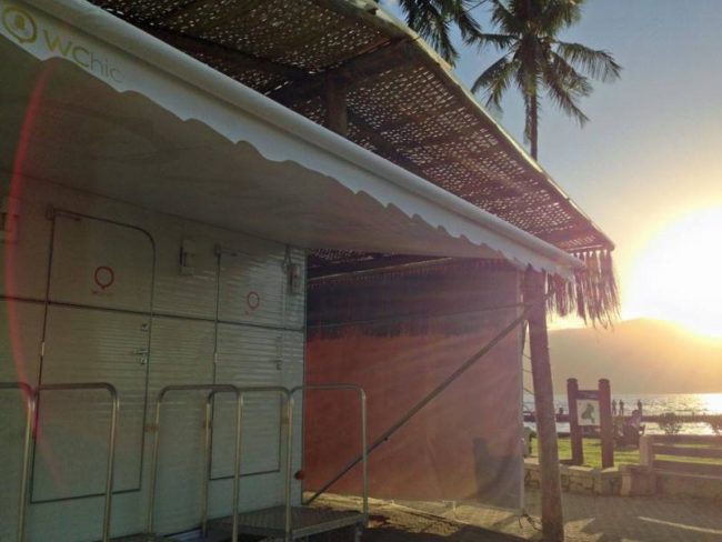 noticias-wchic-banheiro-movel-e-sucesso-absoluto-no-ilhabela-in-jazz-851a83b0b2